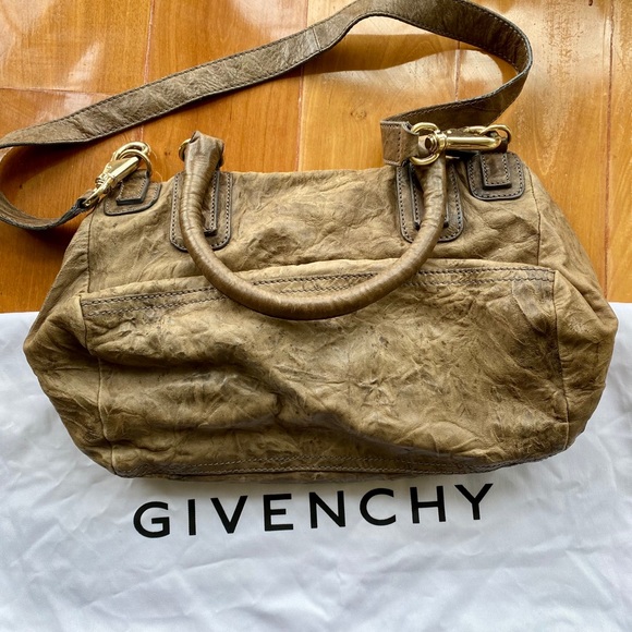 Givenchy Medium Pandora Bag - Picture 2 of 15